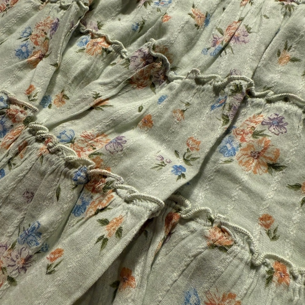 American Eagle Skirt - Picture 2 of 4